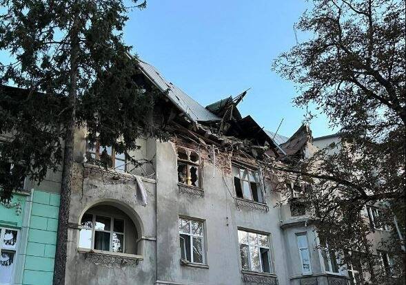 Guerre en Ukraine: au moins 7 morts dont 3 enfants dans une frappe russe à Lviv sur des immeubles résidentiels