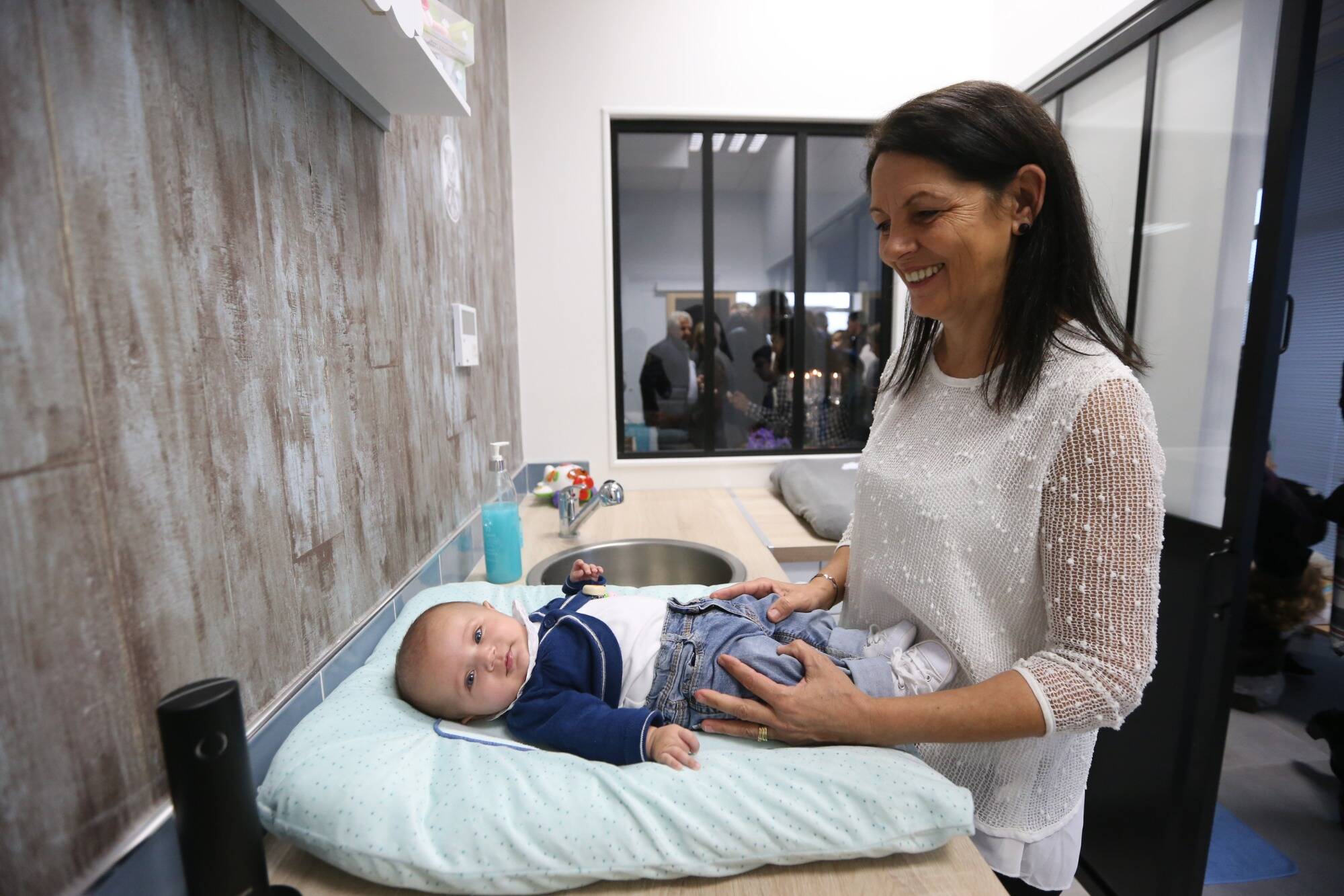 Les assistantes maternelles finalement autorisées à travailler et accueillir les enfants avec des consignes sanitaires renforcées