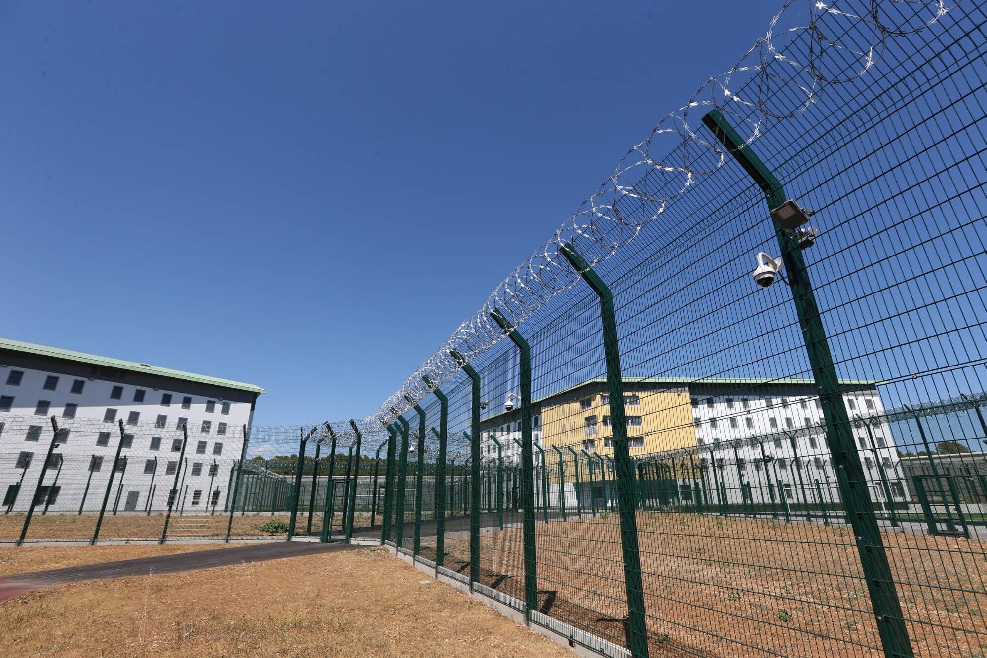 Du cannabis et des portables livrés par les airs à la prison de Draguignan