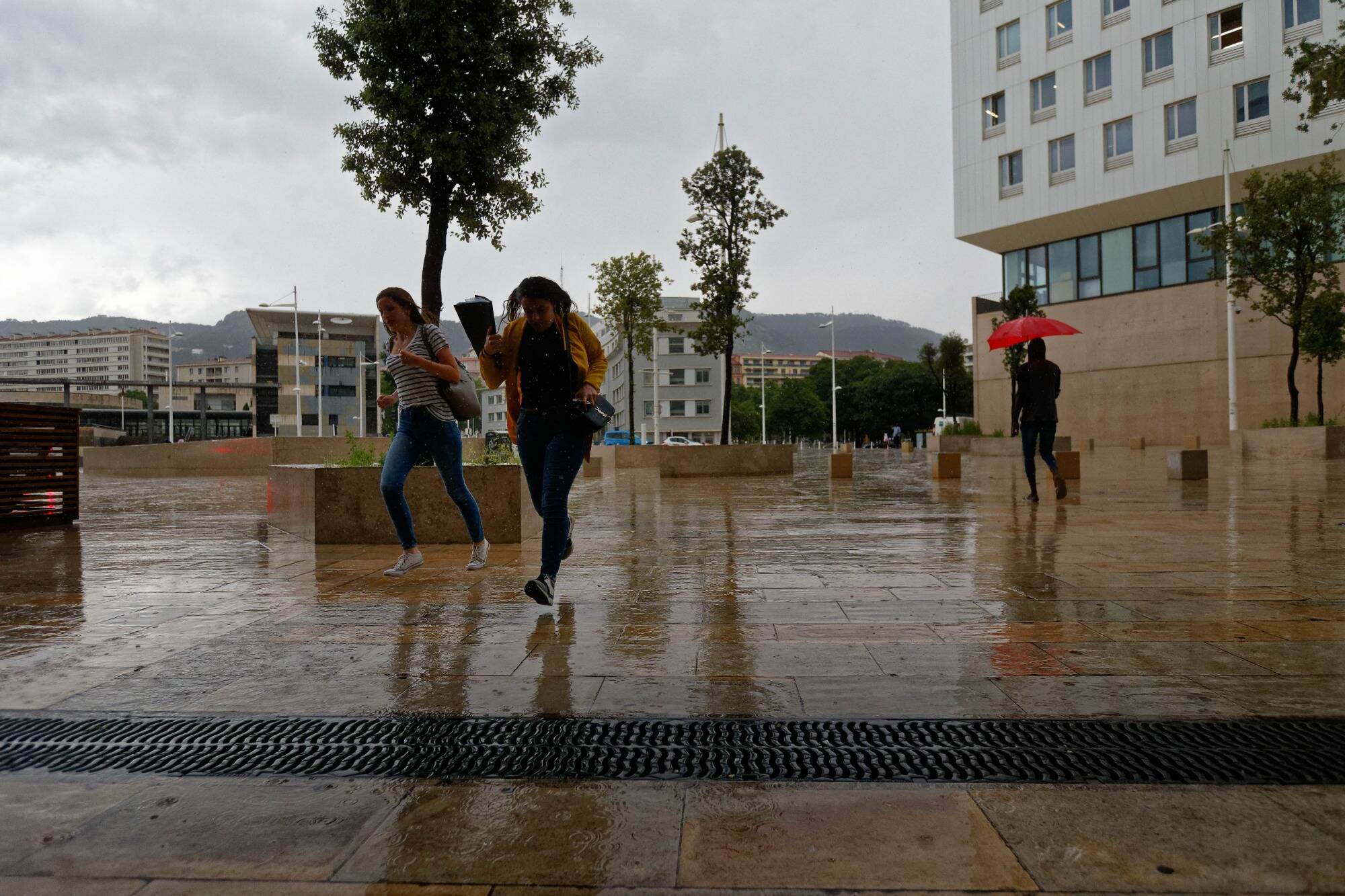 Episode méditerranéen à venir sur la Côte d'Azur: à quoi faut-il s'attendre dans les prochains jours? On fait le point