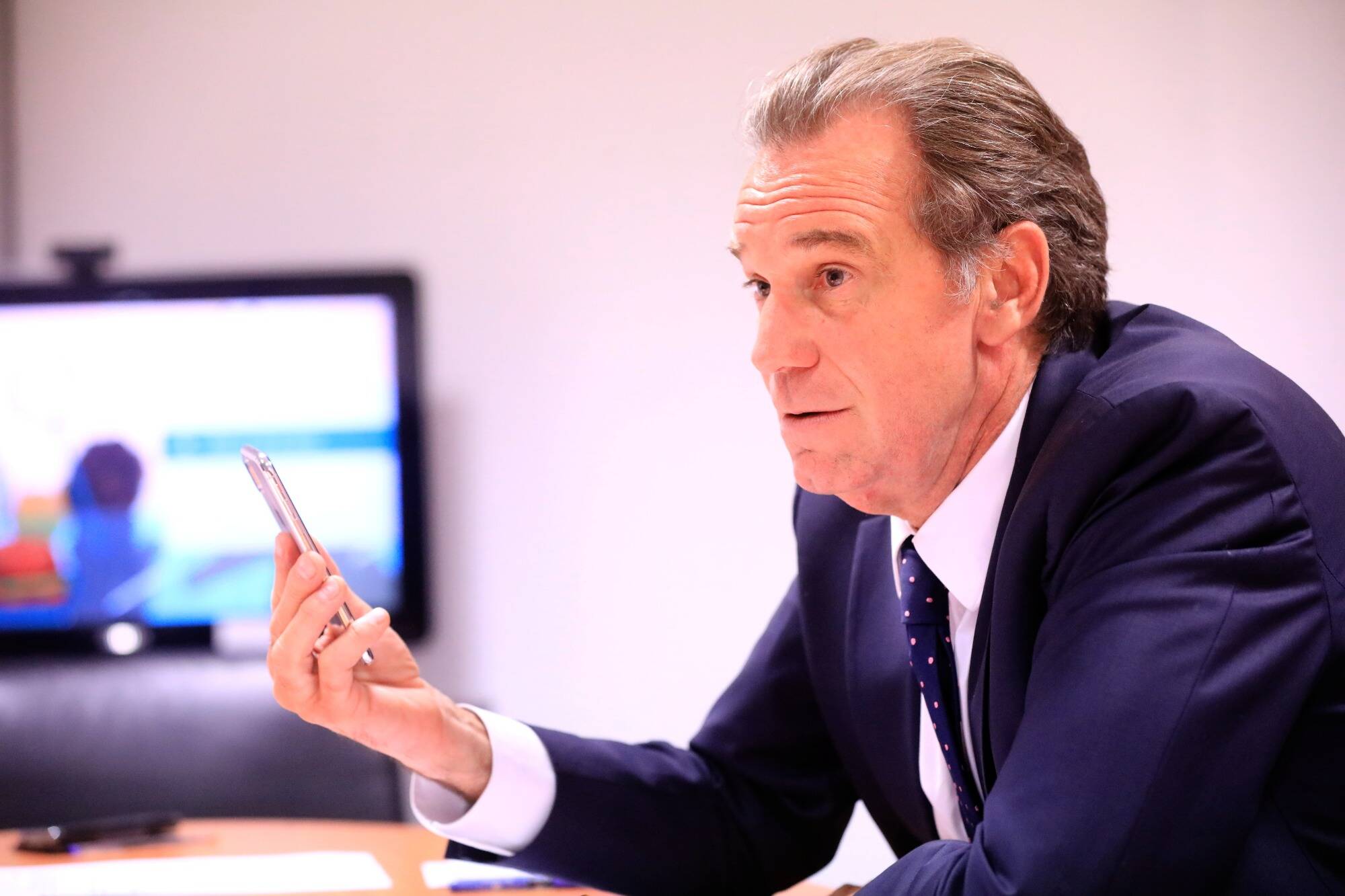 "Il n'y aurait aucun accord d'appareil avec LREM": Renaud Muselier clarifie l'annonce de sa candidature aux régionales en Paca