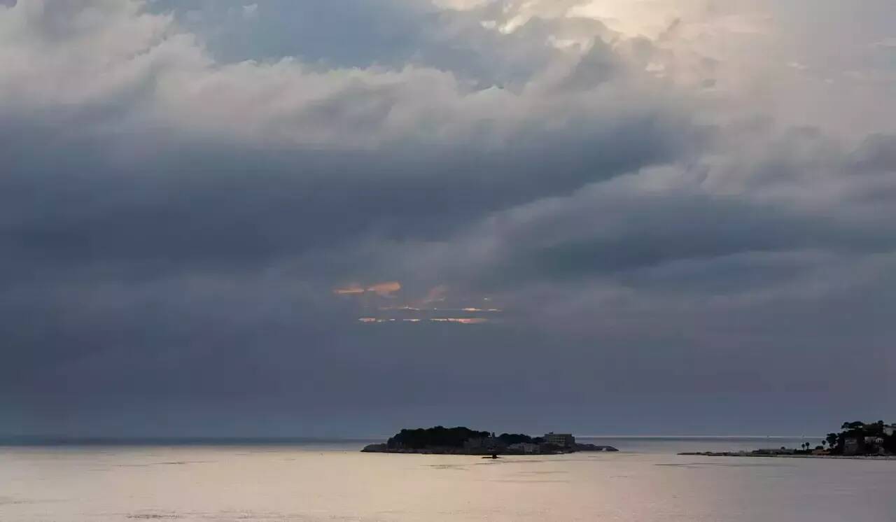 Entre nuages et pluie: voici la météo du week-end dans les Alpes-Maritimes