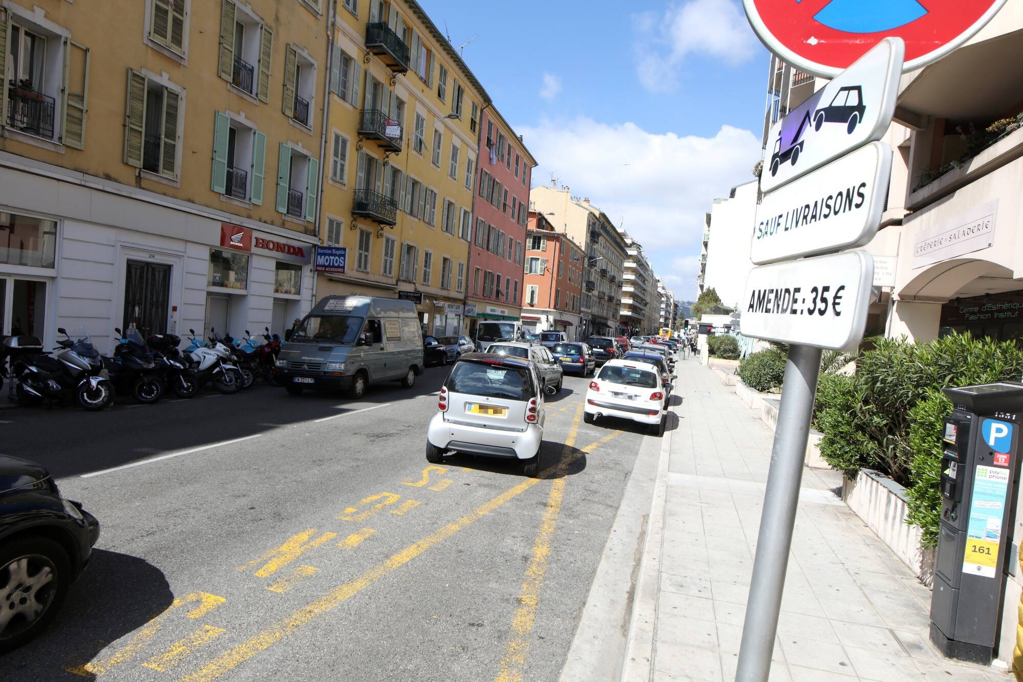 Le Stationnement Sera Gratuit Les Deux Samedis De Confinement à Nice ...