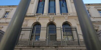 Un colis suspect repéré, la place du Palais de justice évacuée à Nice