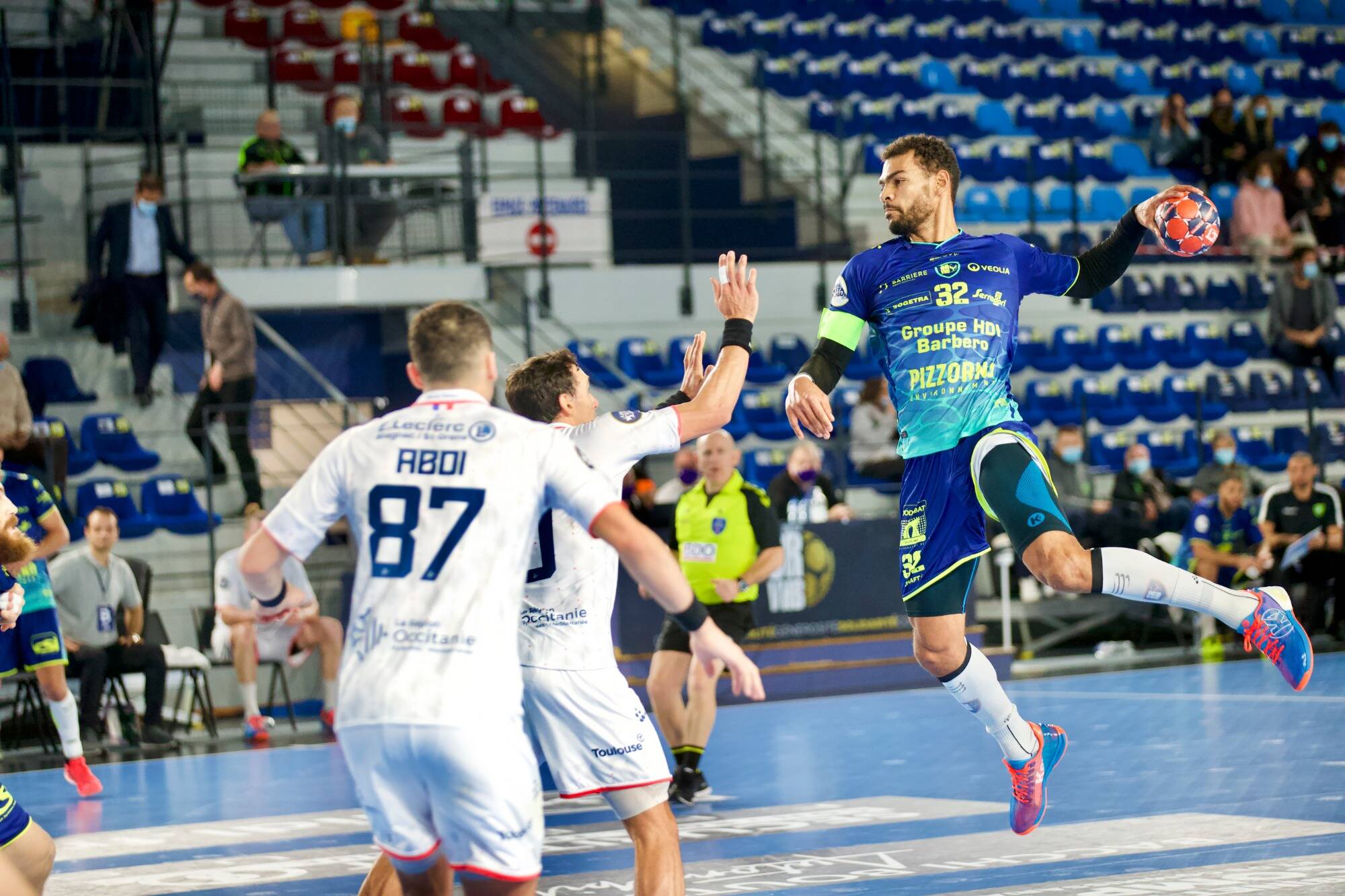 Saint-Raphaël Var Handball s'impose sur le fil face à Toulouse (30-29)