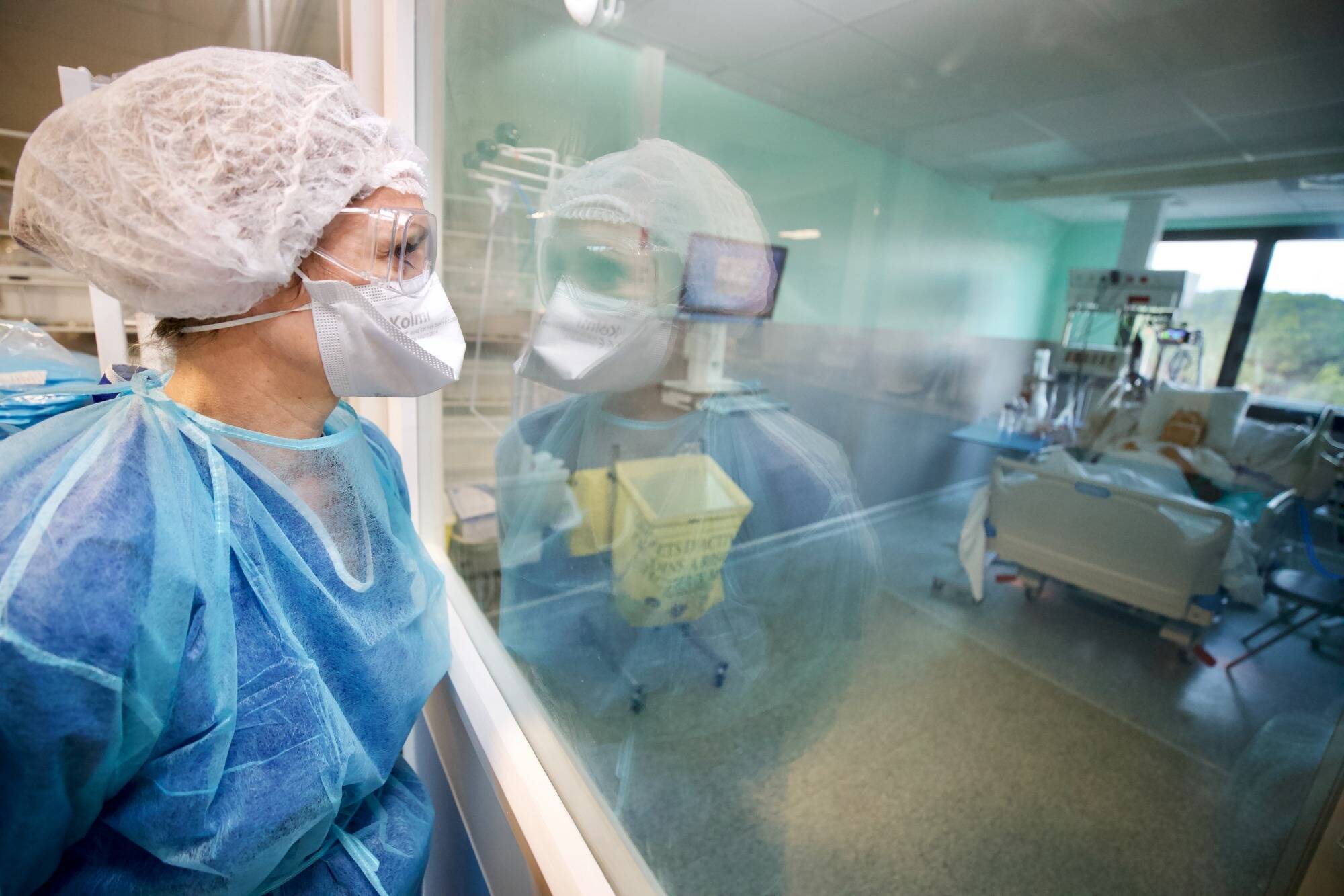 Covid-19: près de 10.000 cas positifs en 24h dans les Alpes-Maritimes, un nouveau record