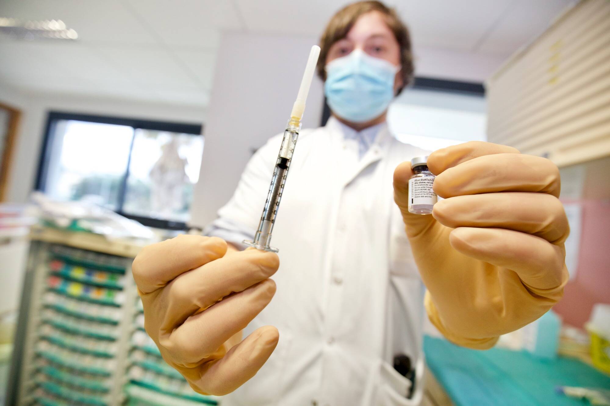 Covid-19: ce que l'on sait de l'efficacité du vaccin sur le variant Delta qui inquiète de plus en plus