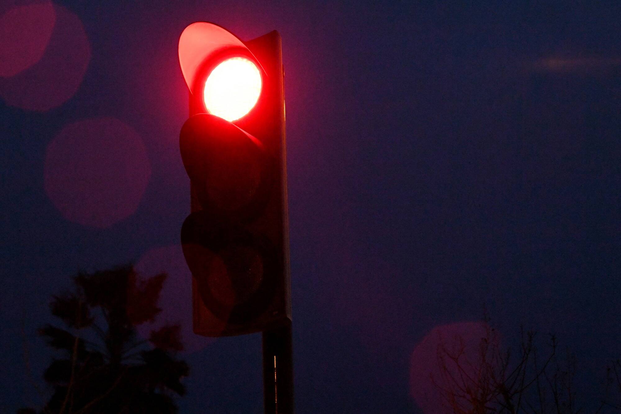 Covid-19: un tribunal ordonne au gouvernement de lever le couvre-feu aux Pays-Bas