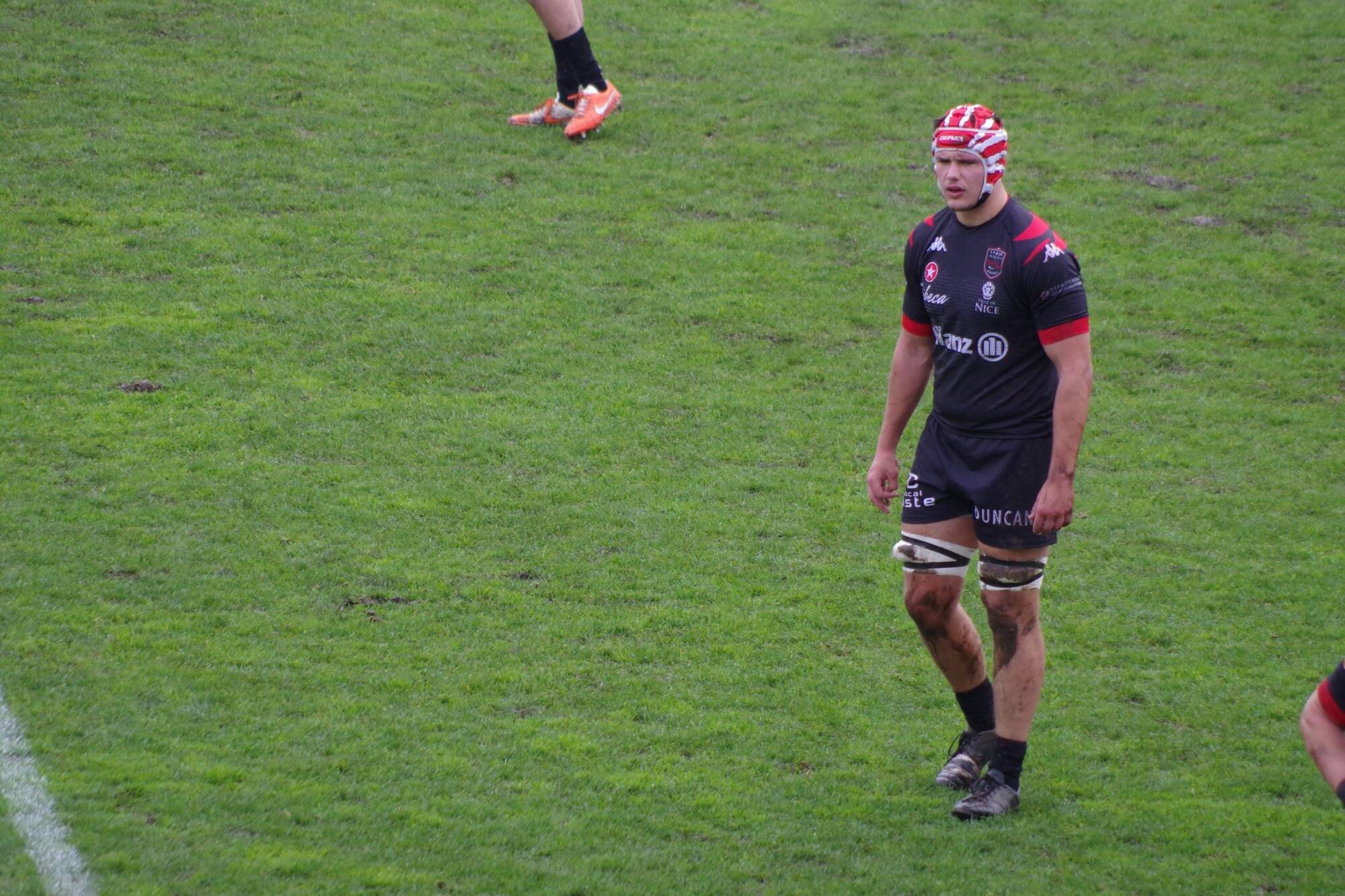 Le Stade niçois organise une nouvelle action caritative pour aider son 2e ligne James Lasis, grièvement blessé en plein match