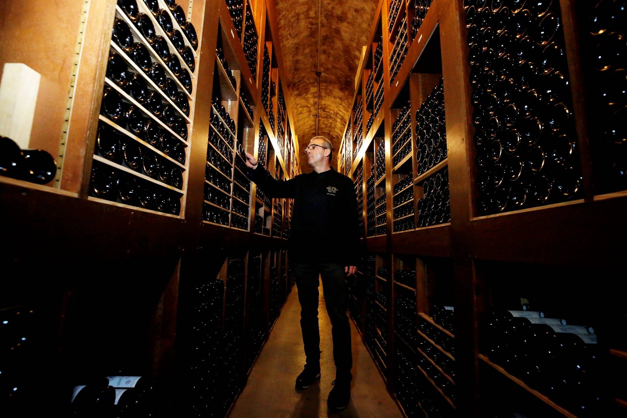 Rénovée pour ses 150 ans, la cave à vins de l'Hôtel de Paris va se transformer en musée et accueillir à nouveau des dîners