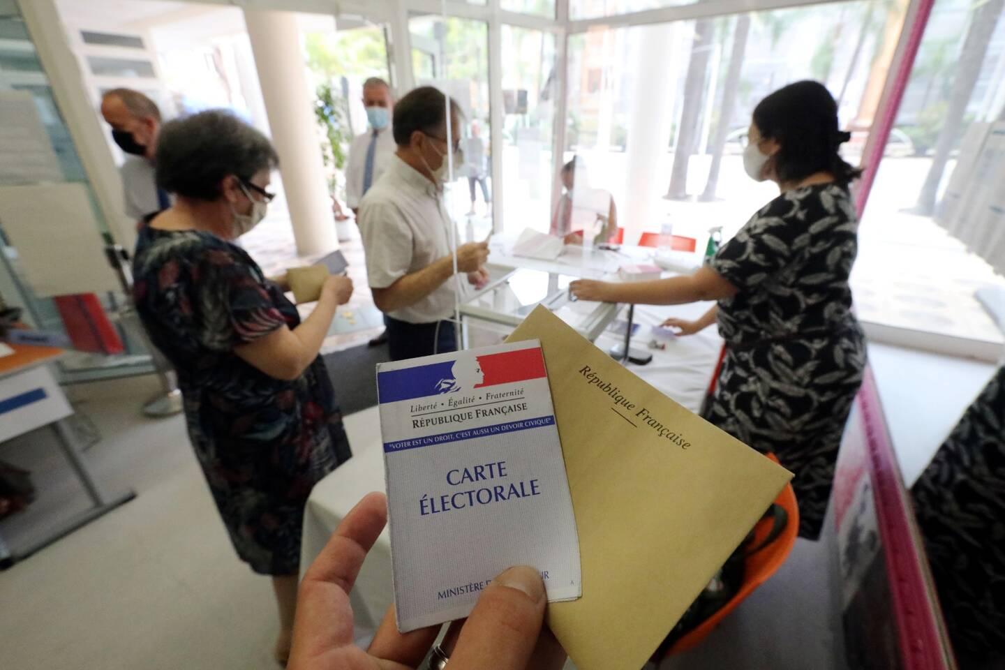 Retrouvez en direct tous les résultats des élections régionales et déparmentales 2021, tous les scrutins en détail, les listes, les candidats élus, les analyses et réactions en live et bien plus encore ! Resultat Election Regionale : CARTE. Suivez minute par minute l'évolution des résultats ...