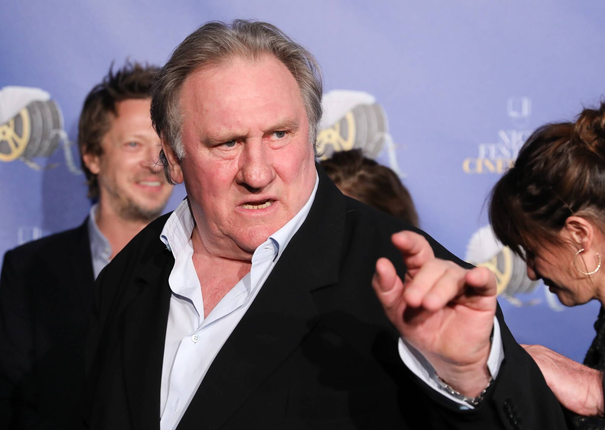 "Ça m'a dégoutée": la ministre de la Culture dénonce les propos de Gérard Depardieu qui "font honte à la France"