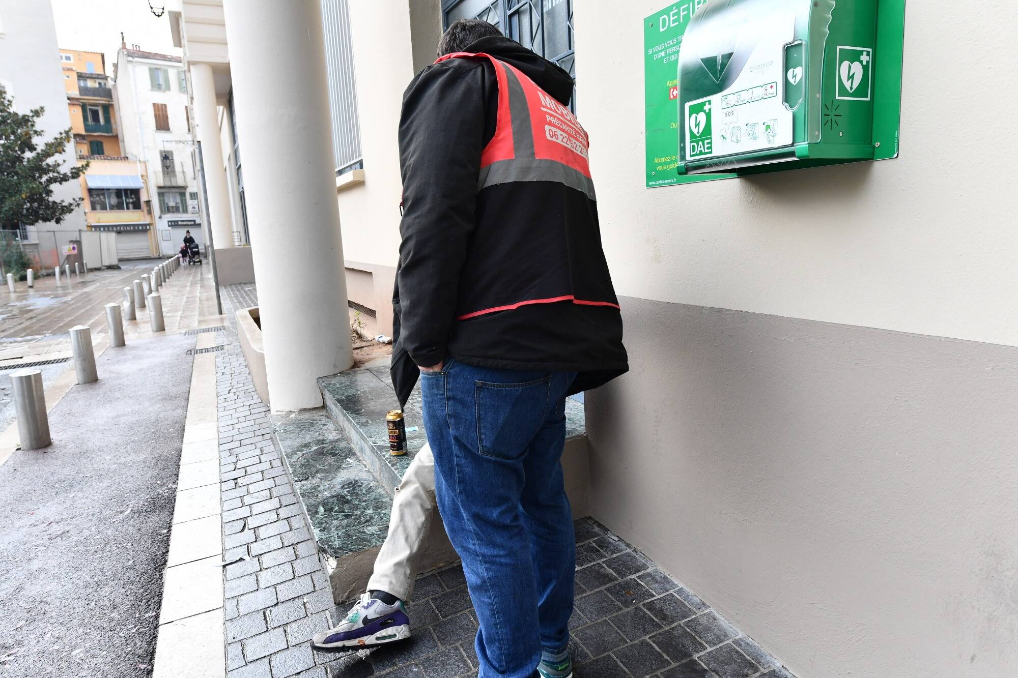 Canicule en France: le cri d'alarme des associations d'aide aux sans abri durant cette "période de grand danger"