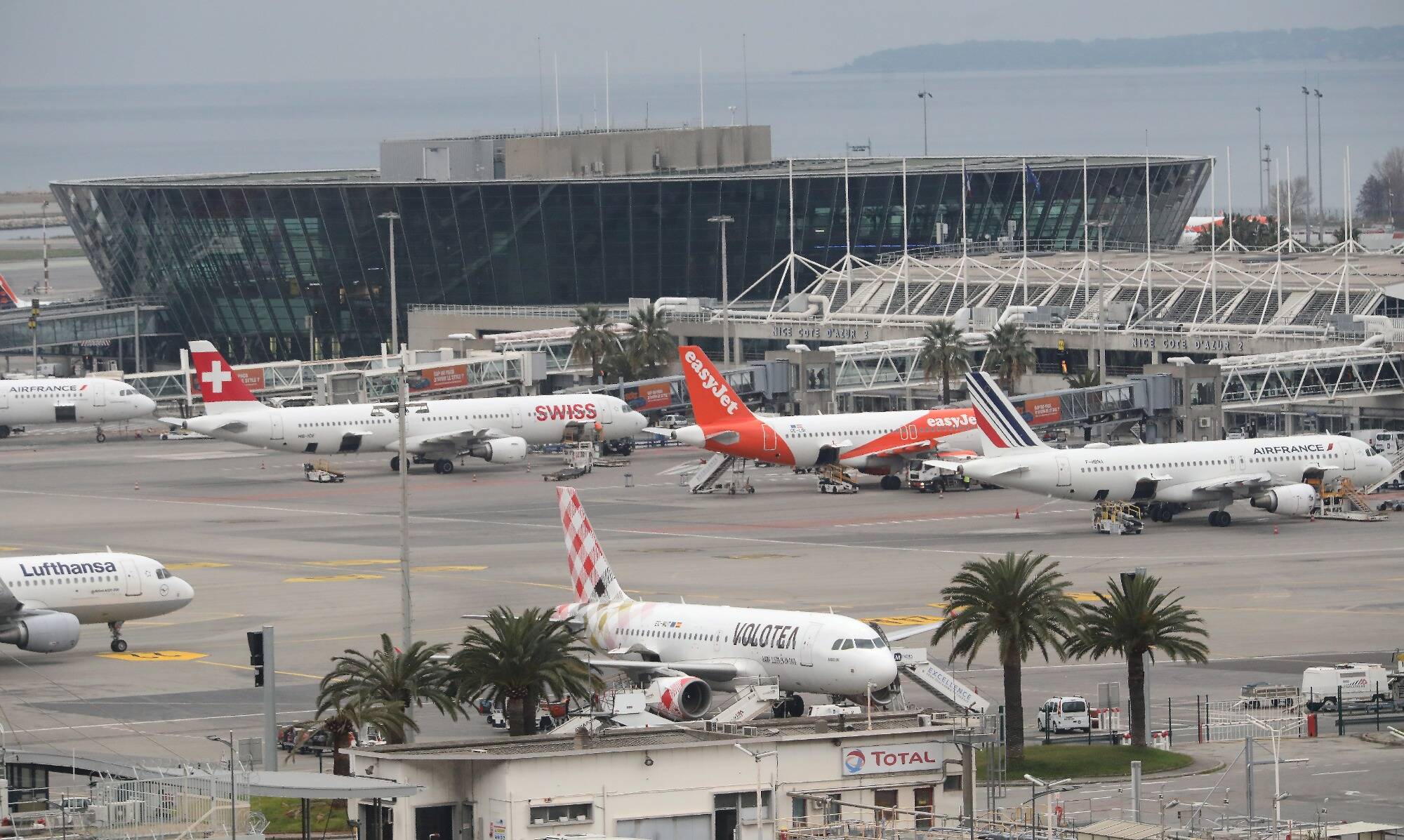 Un million de passagers, 1422 vols annulés, un coût de 120M¬... Les chiffres de la grève de contrôleurs aériens français les 3 et 4 juillet selon Eurocontrol
