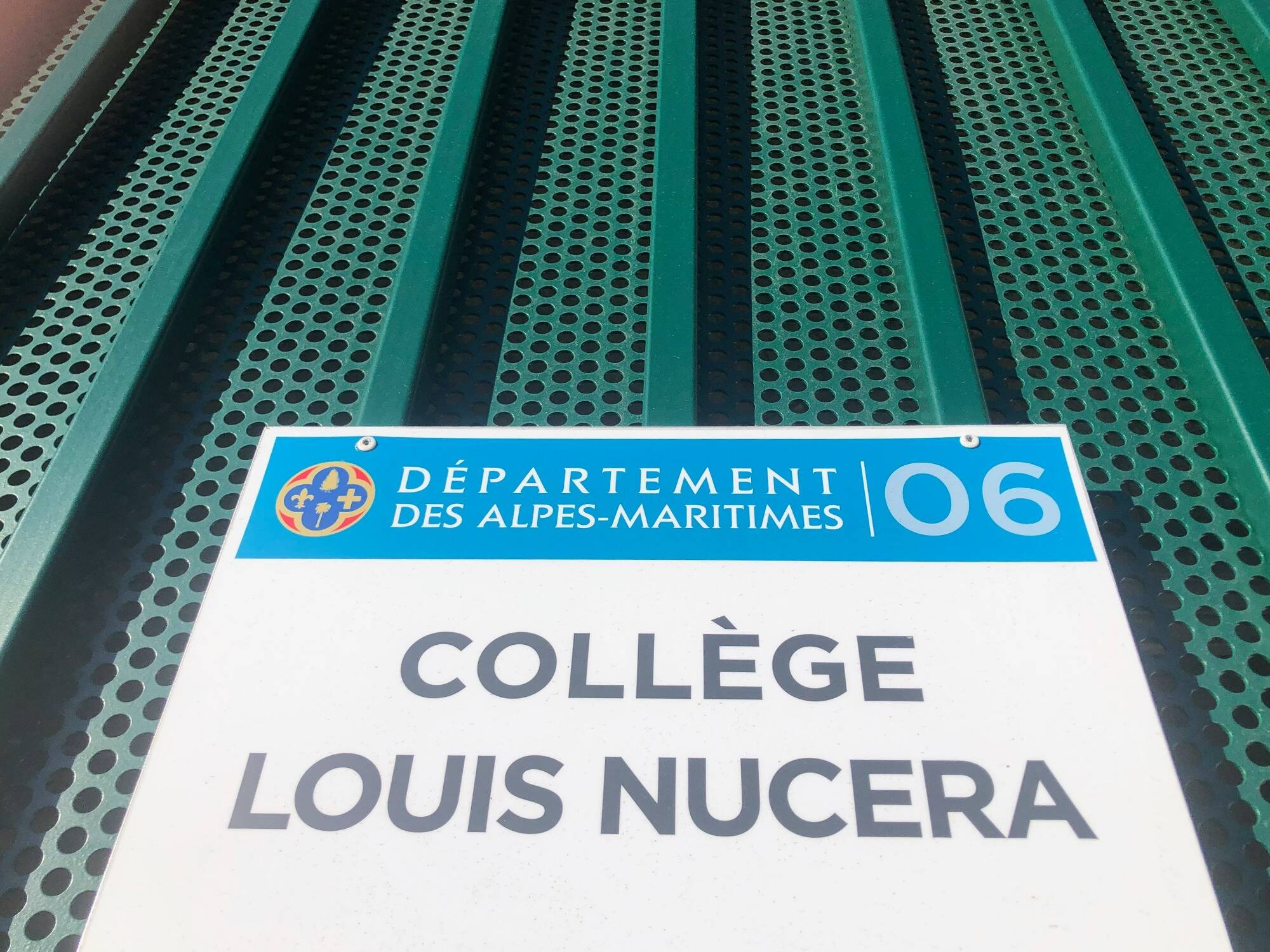 "Une situation d'urgence..." La principale du collège s'explique après la tentative de suicide d'un enseignant à Nice