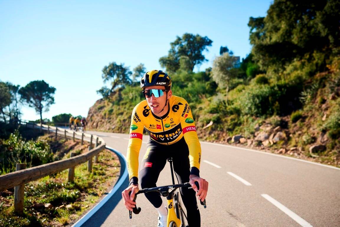 Cyclisme: le Varois Christophe Laporte remporte la première étape de Paris-Nice et endosse le maillot jaune