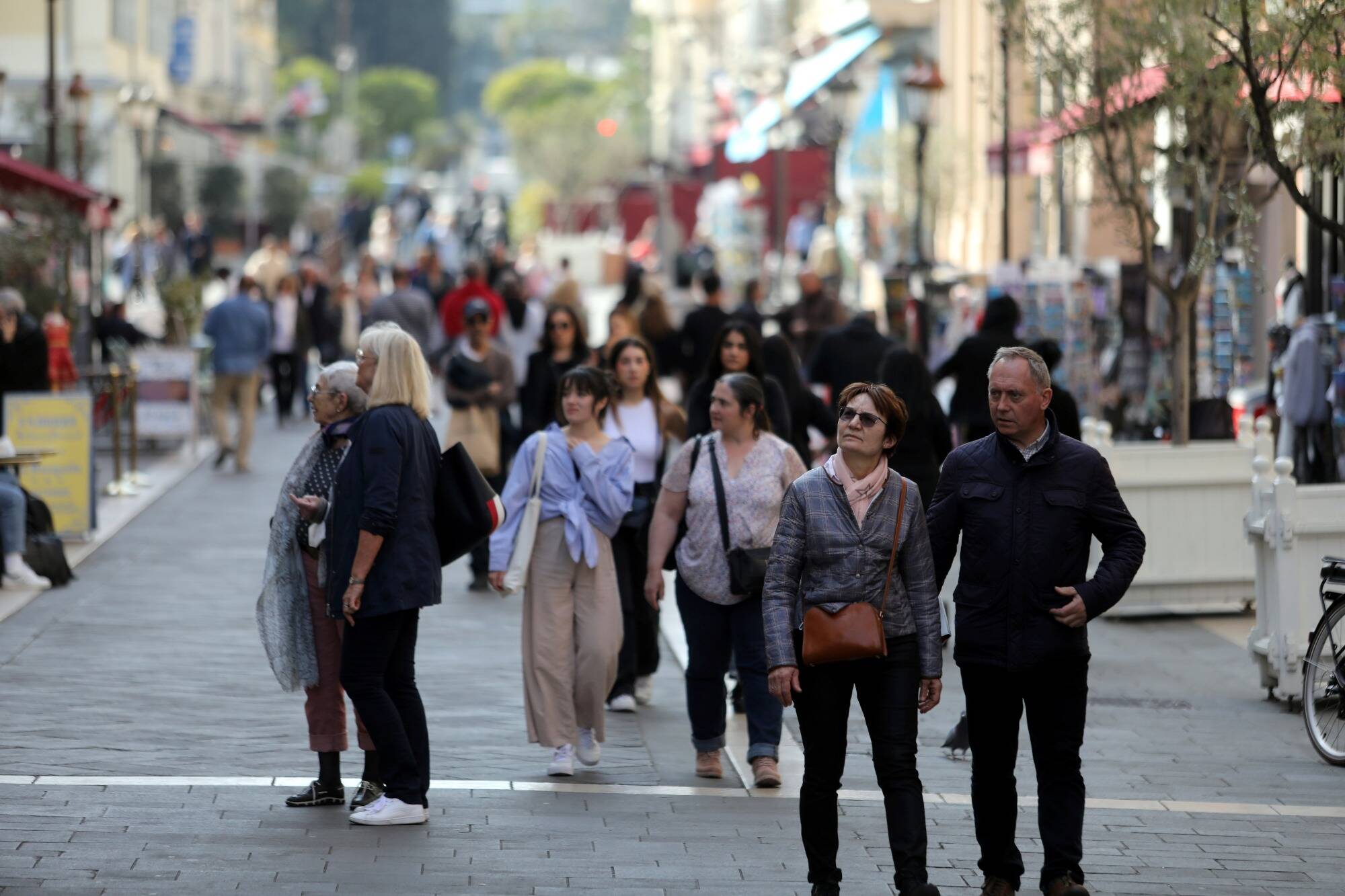 Covid-19: un patient sur huit garde au moins un symptôme durable, selon une étude
