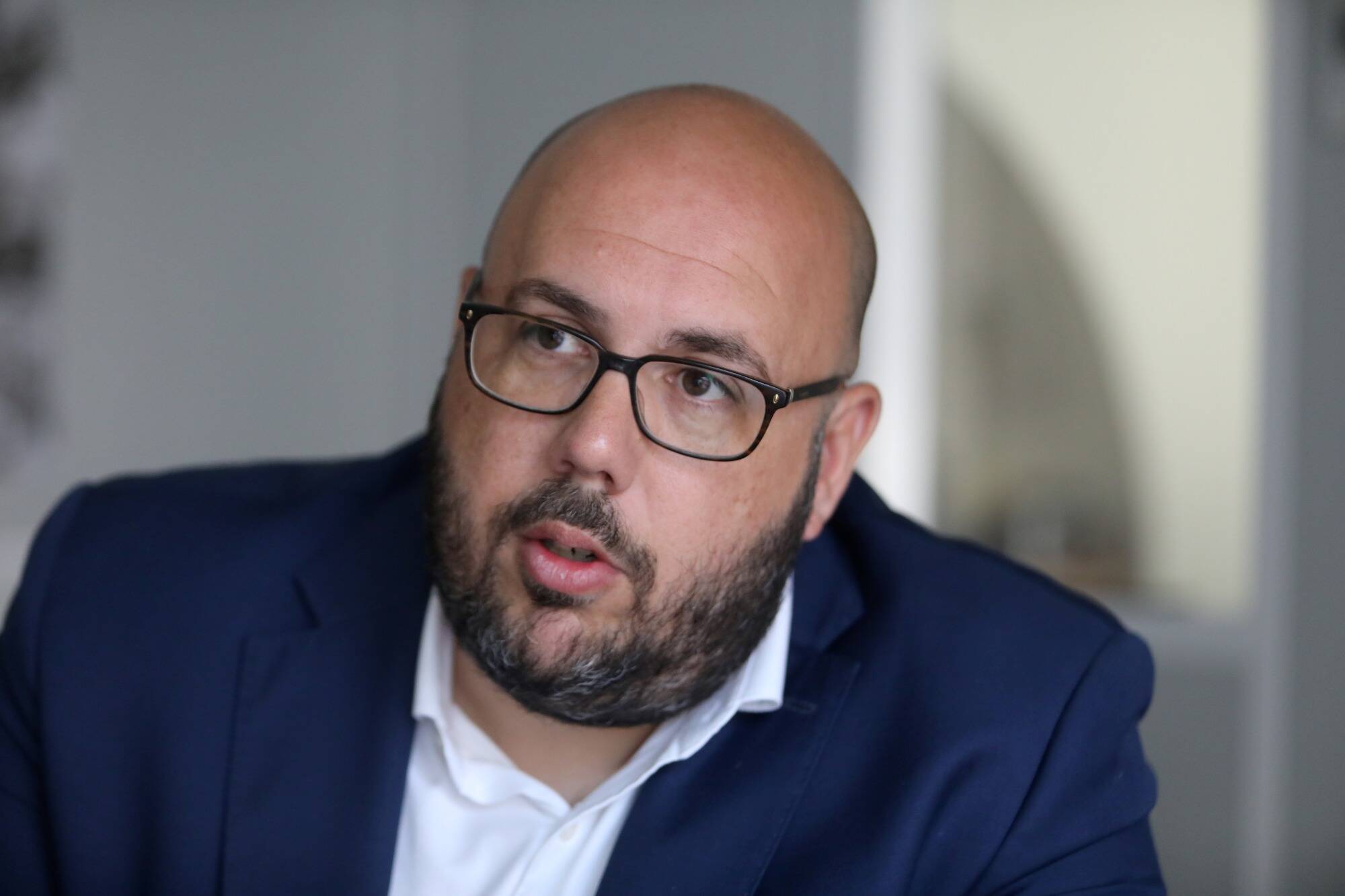 "Des propos qui manquent sacrément d'élégance" : la réponse du tac-au-tac de Philippe Vardon à Louis Aliot