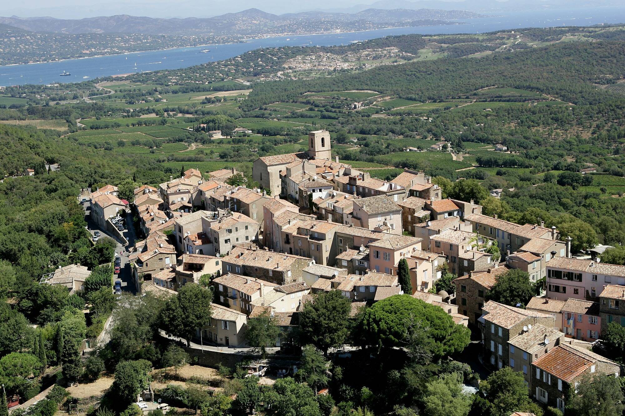 Une commune varoise en lice pour devenir "Le Village préféré des Français" sur France 3