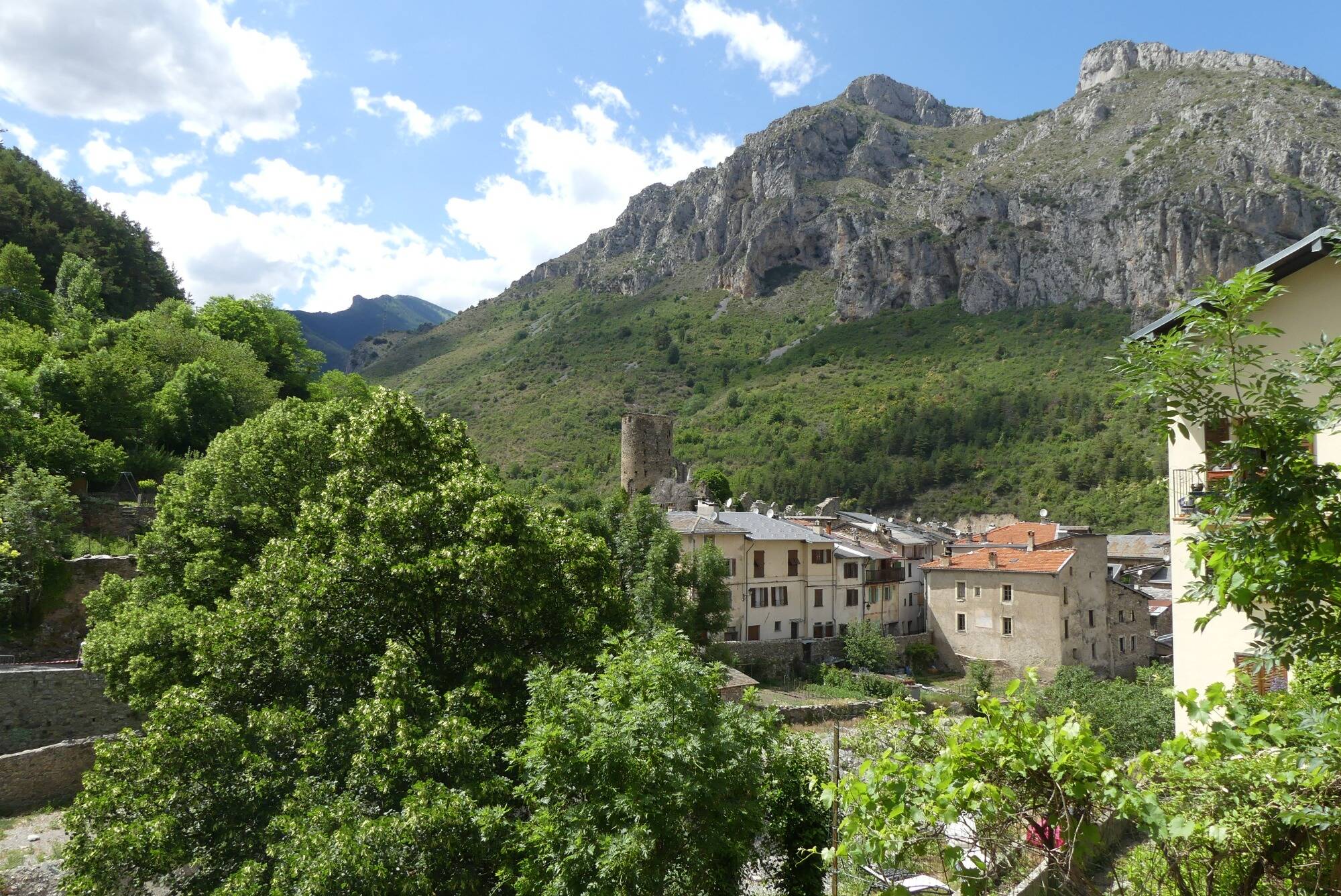 À La Brigue, la brocante au service du château ce week-end