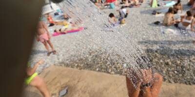 Rendre les douches de plage payantes, désaliniser... Les propositions de nos lecteurs pour éviter le gaspillage d'eau sur les plages