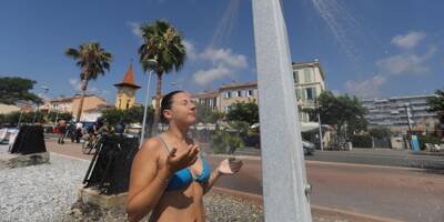 Face à la sécheresse, faut-il interdire les douches sur les plages?