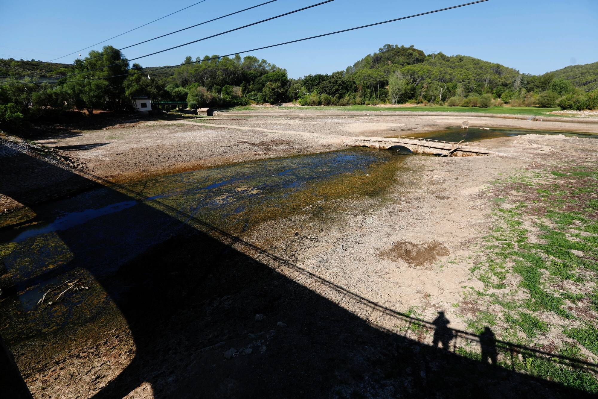 L'état de catastrophe naturelle reconnu dans plus de 300 communes françaises, pour sécheresse et inondations