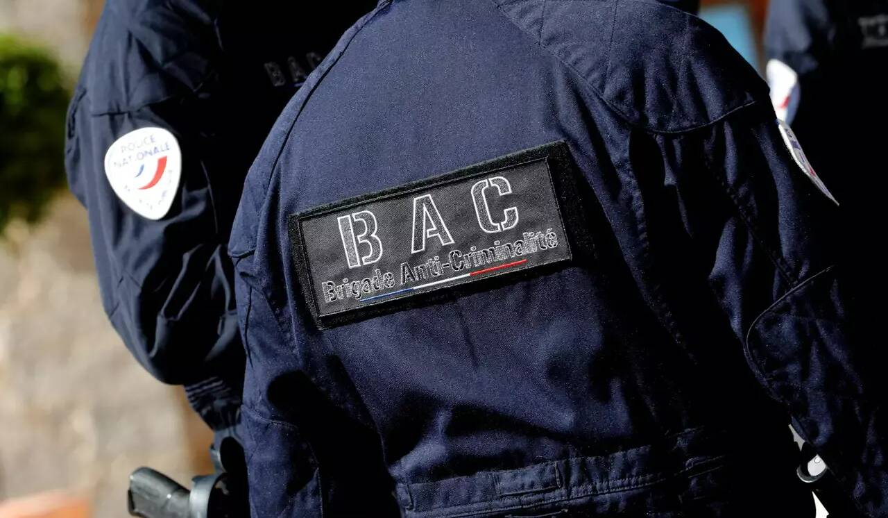 Un homme armé d'un fusil tire sur un immeuble cette nuit à Nice, un blessé par balle