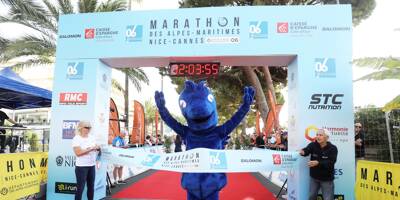 La ville de Cannes a désormais sa mascotte: Léro, le petit dragon bleu