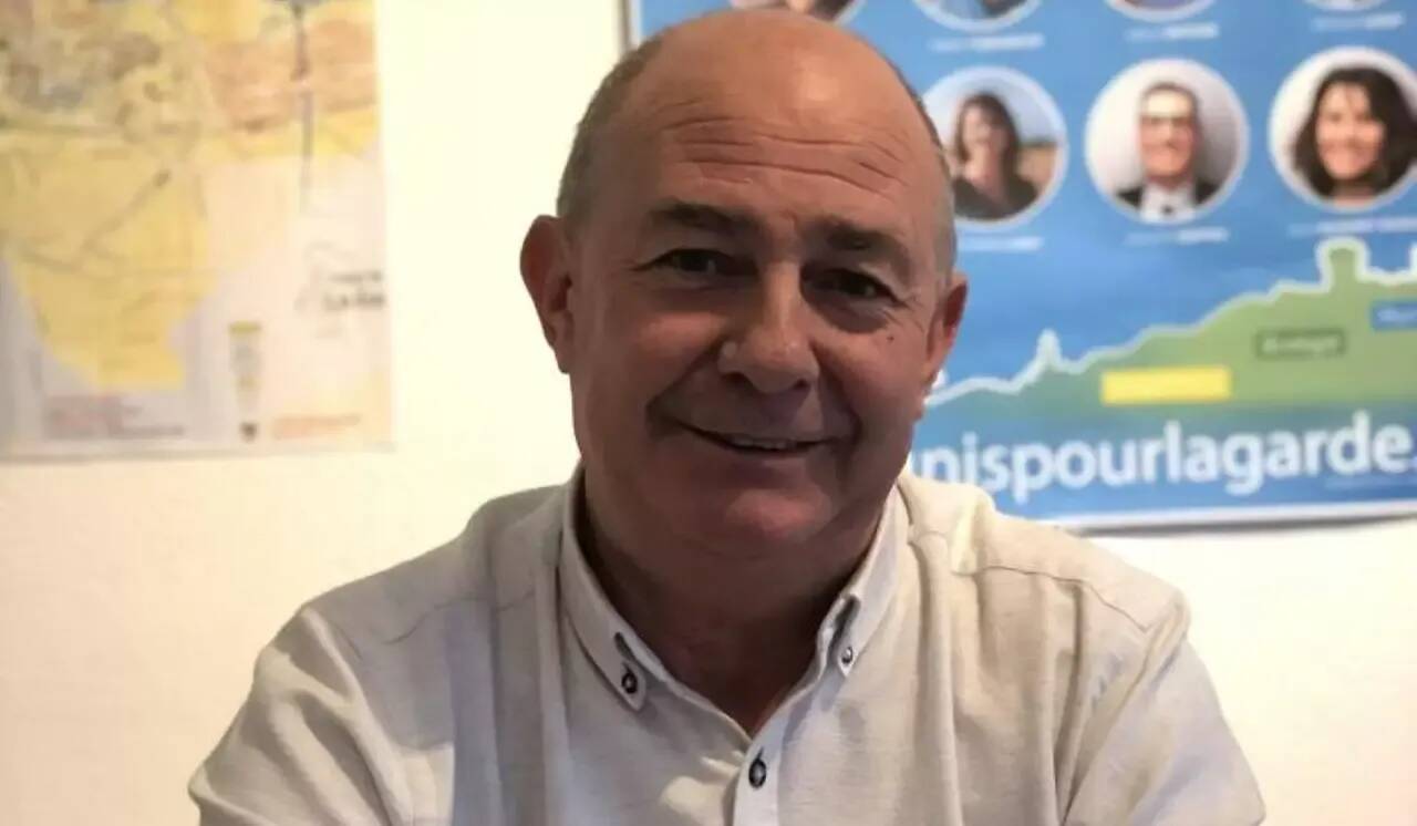 Candidature à la tête du PS: gros couac autour du soutien d'un élu varois accusé de "viols" et "proxénétisme"