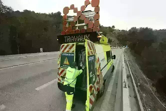 Travaux, bretelles fermées, déviations... Voici les modifications de circulation sur l'A8 du lundi 14 au vendredi 18 octobre dans les Alpes-Maritimes