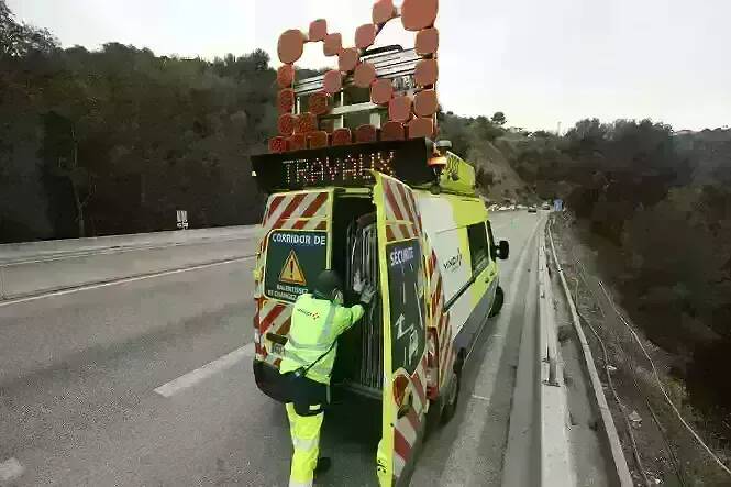 Travaux, bretelles fermées, déviations... Voici les modifications de circulation sur l'A8 du lundi 15 au vendredi 19 avril dans les Alpes-Maritimes