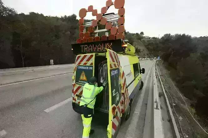 Travaux, bretelles fermées, déviations... Voici les modifications de circulation sur l'A8 du 18 au 22 mars dans les Alpes-Maritimes