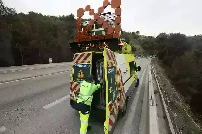 Travaux, bretelles fermées, déviations... Voici les modifications de circulation sur l'A8 du 4 au 8 mars dans les Alpes-Maritimes