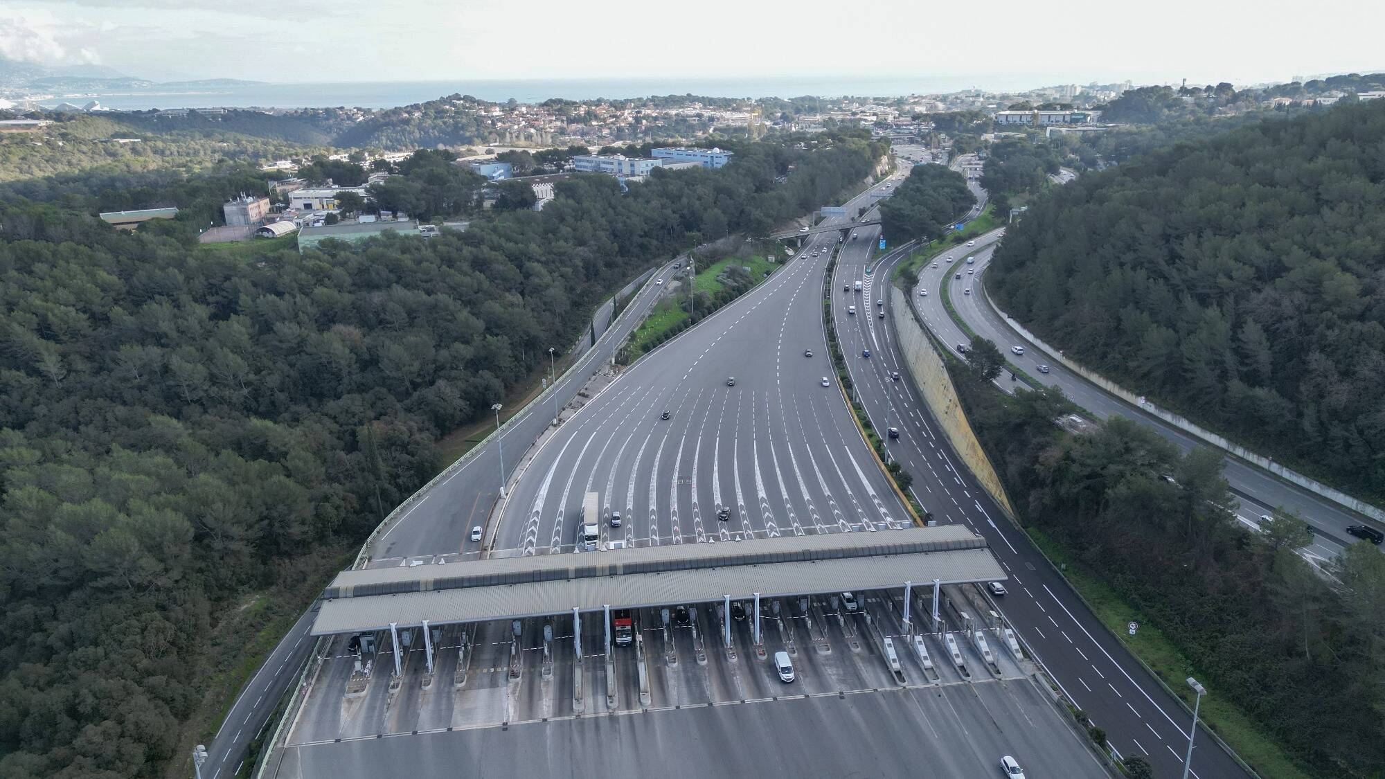 Vinci Autoroutes annonce une hausse limitée de ses tarifs de péage au 1er février