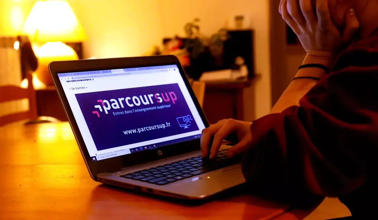 "D'un côté, j'ai hâte, de l'autre, ça fait peur": sur Parcoursup, les premières réponses jeudi pour les lycéens