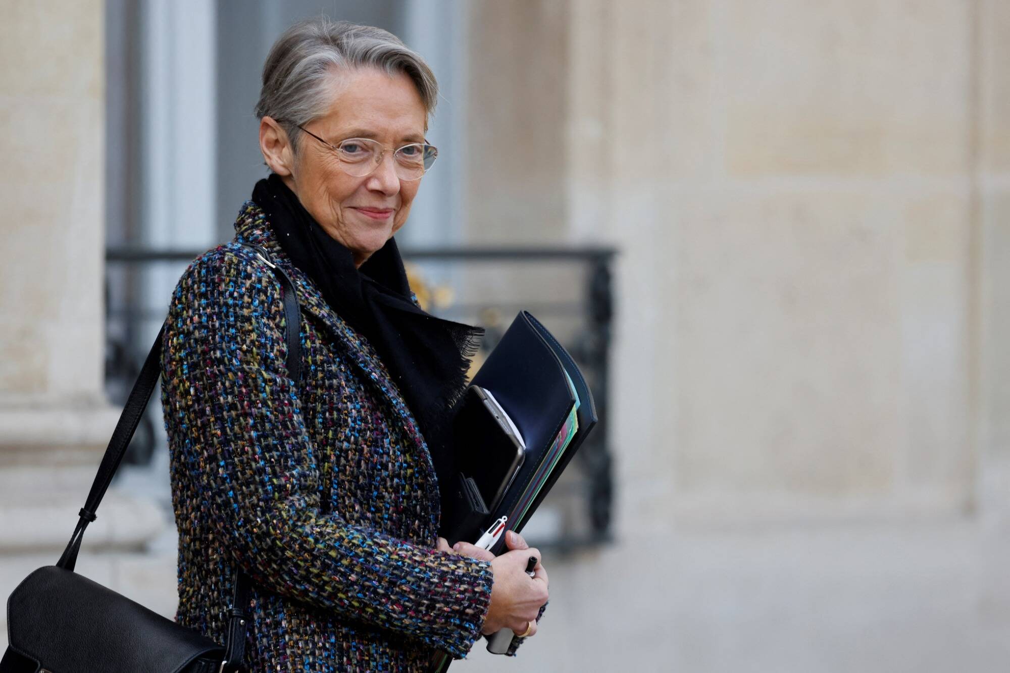 Dans la Vienne, Borne détaille son plan pour un retour de l'Etat dans les campagnes