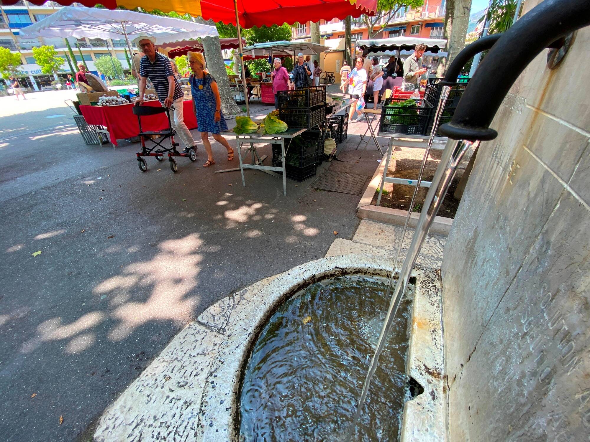 Sécheresse dans les Alpes-Maritimes: 40 communes passent en alerte et 5 en alerte renforcée, voici les restrictions d'eau mises en place