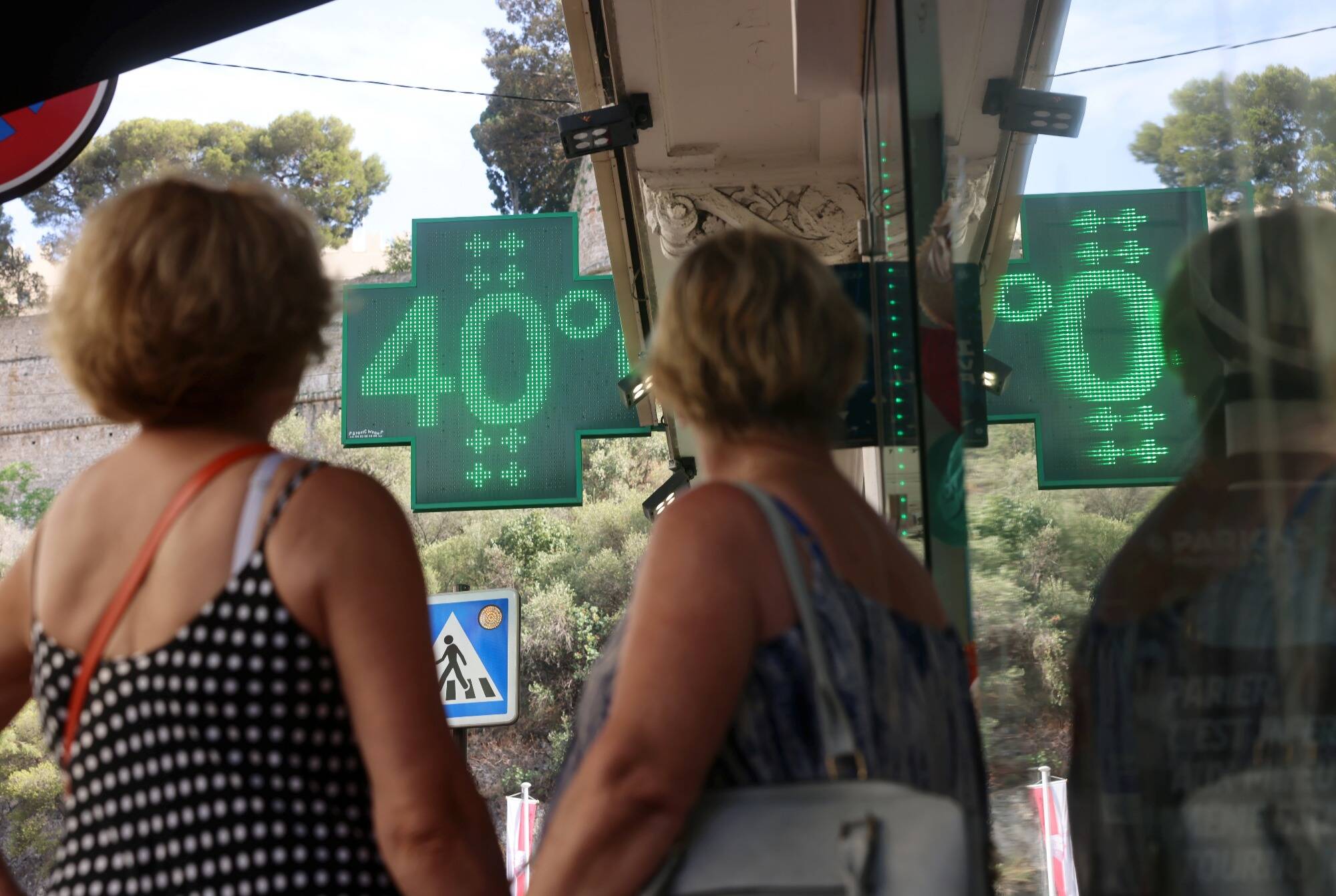 Canicule: la vigilance orange levée sur l'ensemble du pays, le Var et les Alpes-Maritimes toujours en alerte jaune