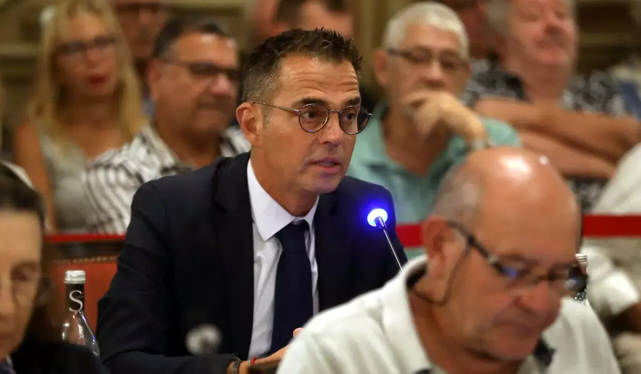 "Nous portons la vision d'une commune exemplaire": le groupe d'opposition "Menton avec vous" change de nom