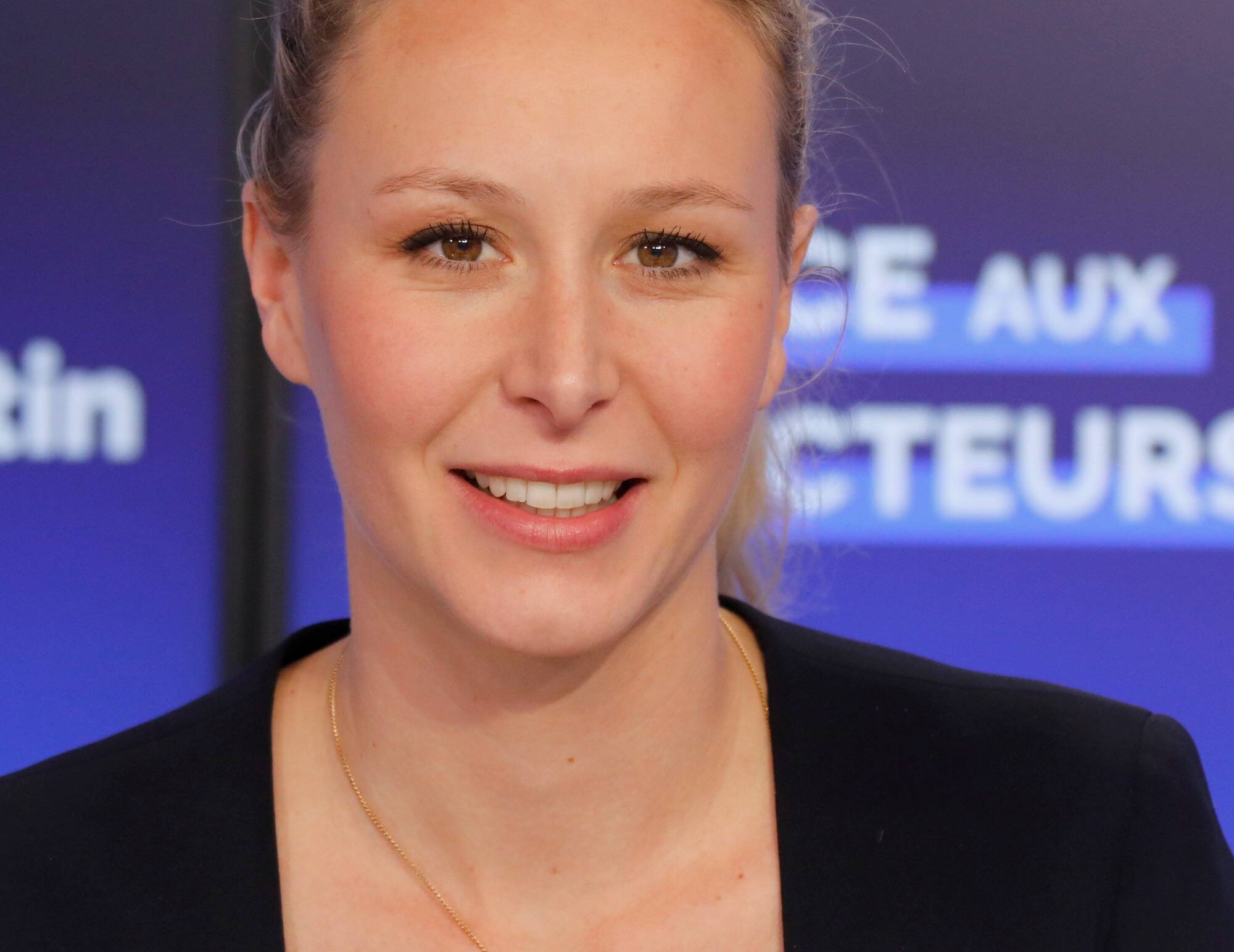 C'est quoi cette polémique autour de Boursorama Banque et Marion Maréchal?