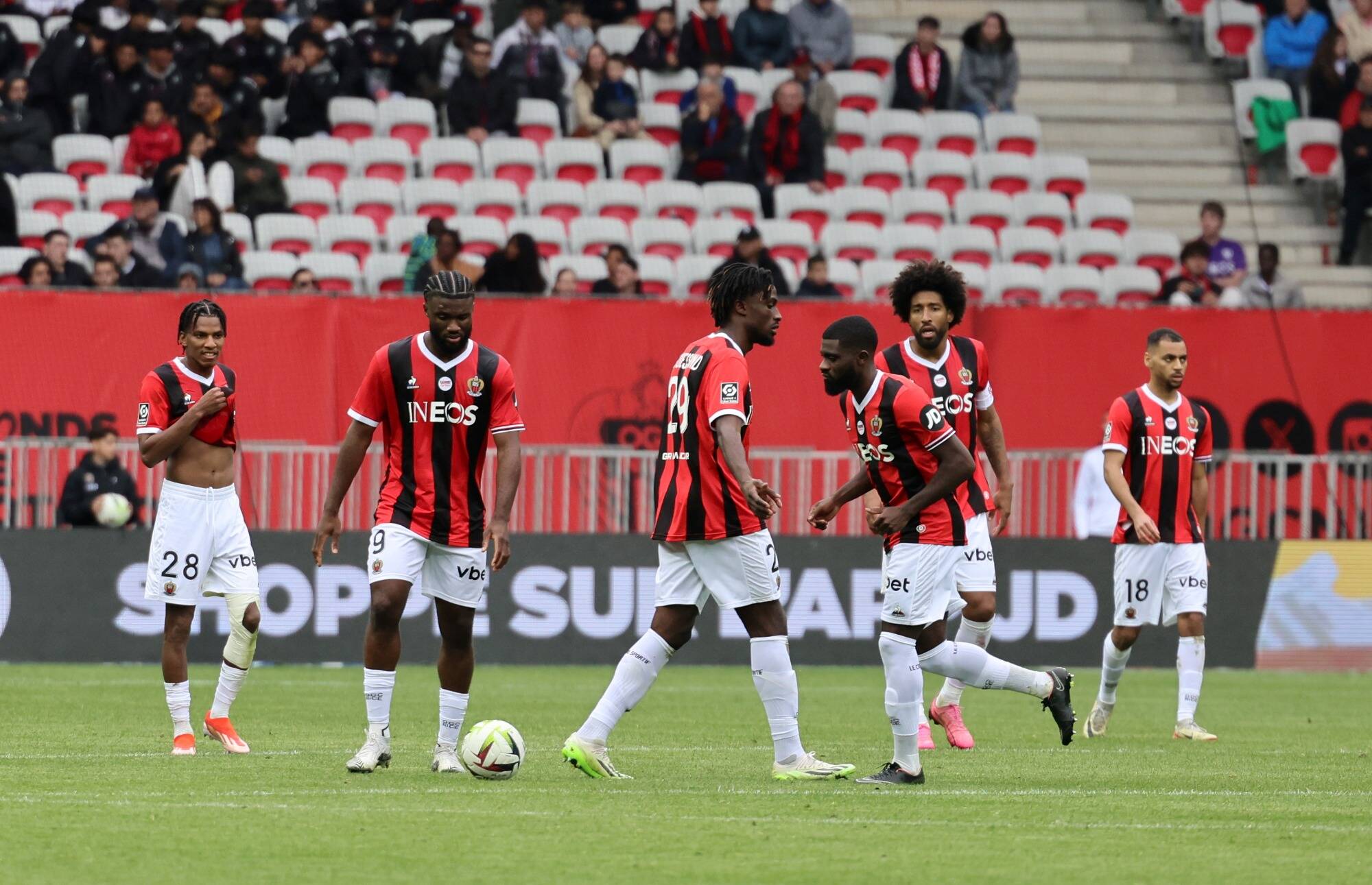 Avec Sanson et un trio Cho-Moffi-Boga, découvrez la composition de l'OGC Nice face à Lorient ce vendredi à 21h