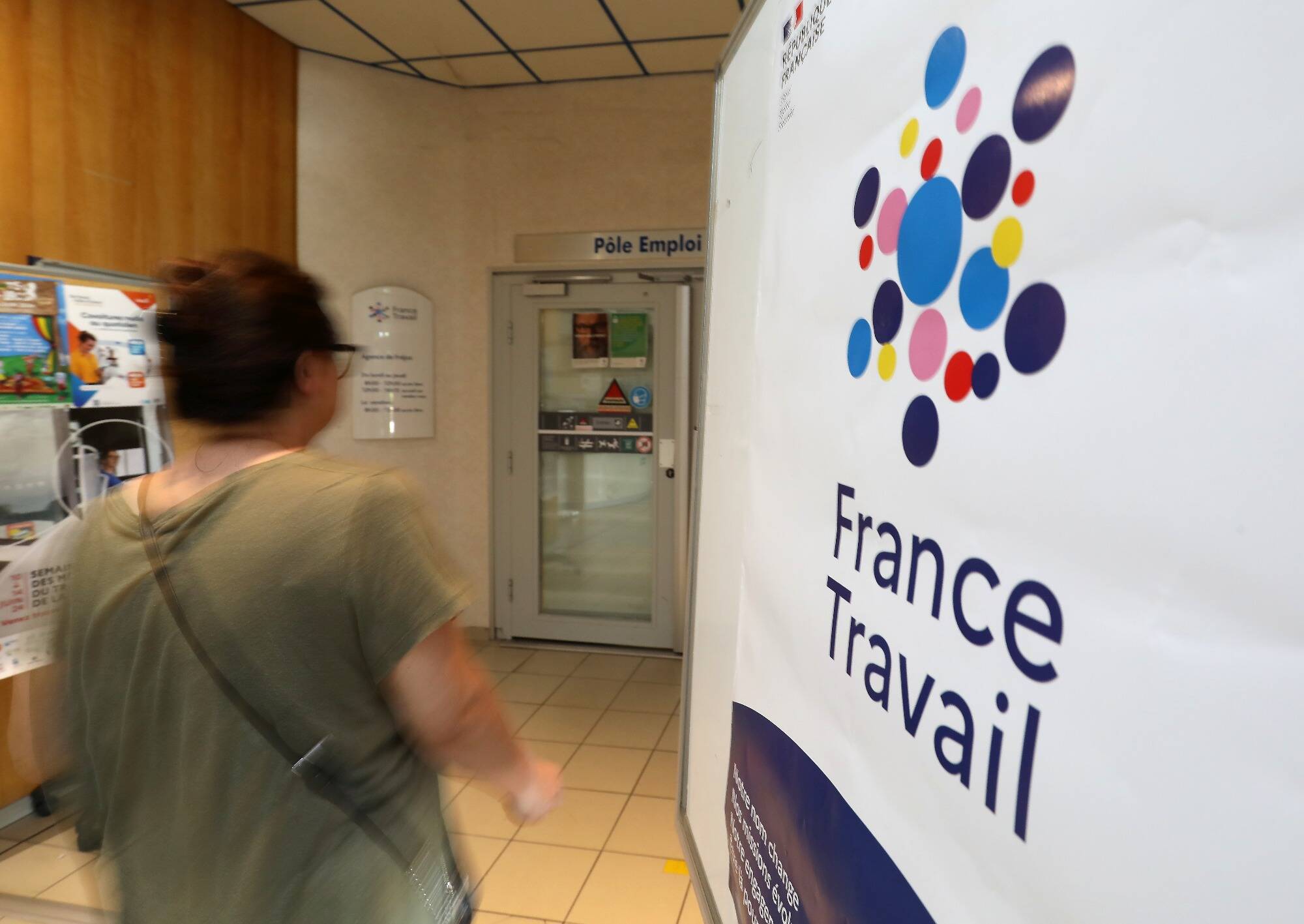 Vous cherchez du travail? Voici les 10 entreprises industrielles françaises qui comptent recruter le plus en 2025