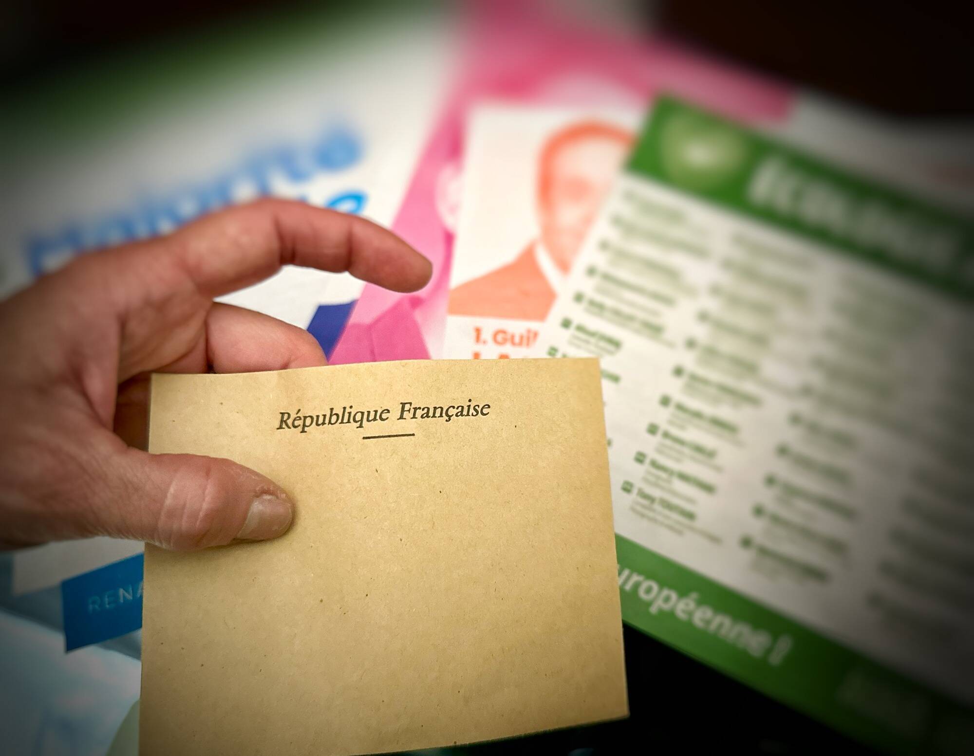 Législatives: il affirme avoir été "agressé", une enquête ouverte après la prise à partie d'un candidat RN dans la Loire