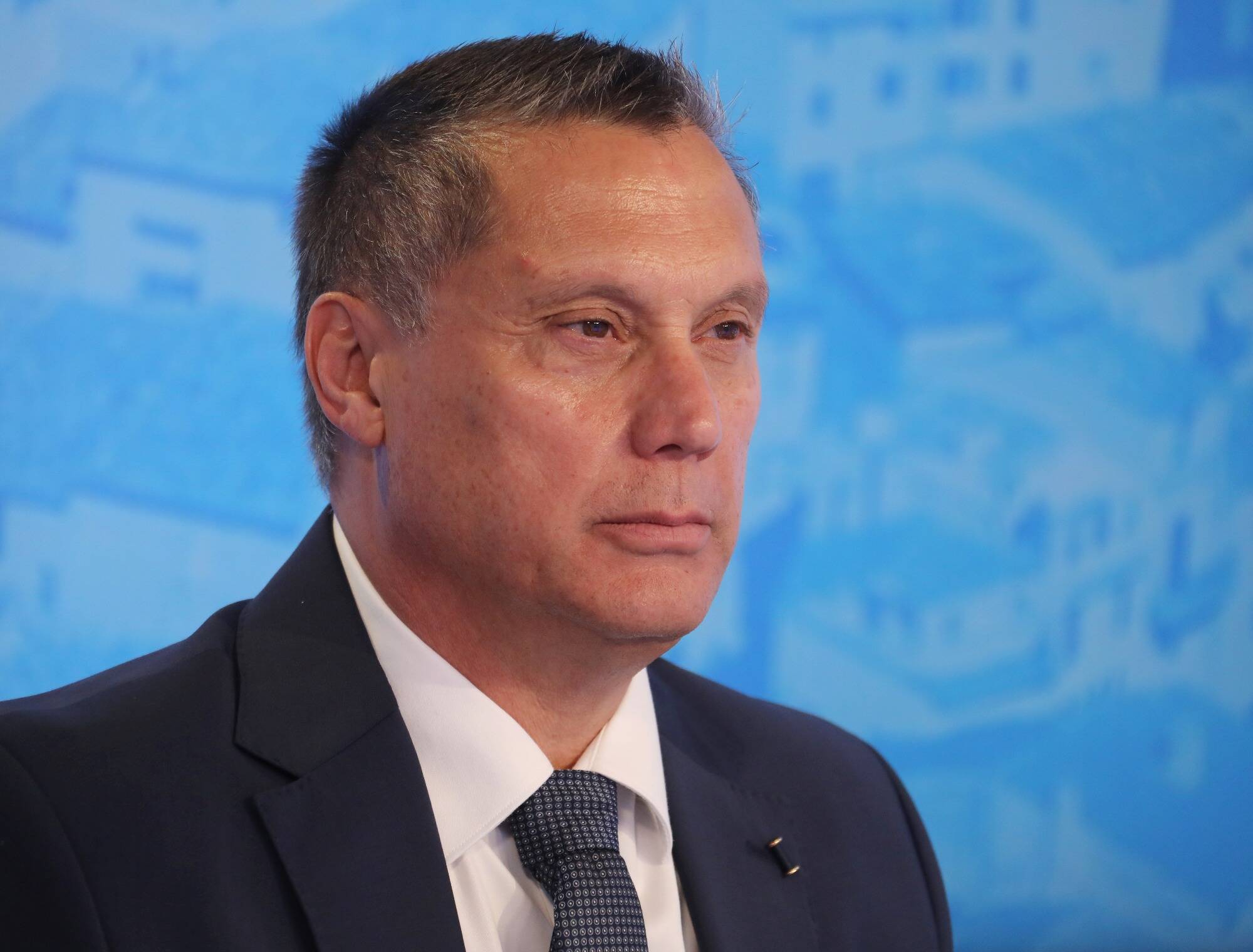 Débat de la 7e circonscription des Alpes-Maritimes: le candidat RN s'emmêle sur les emplois interdits aux binationaux