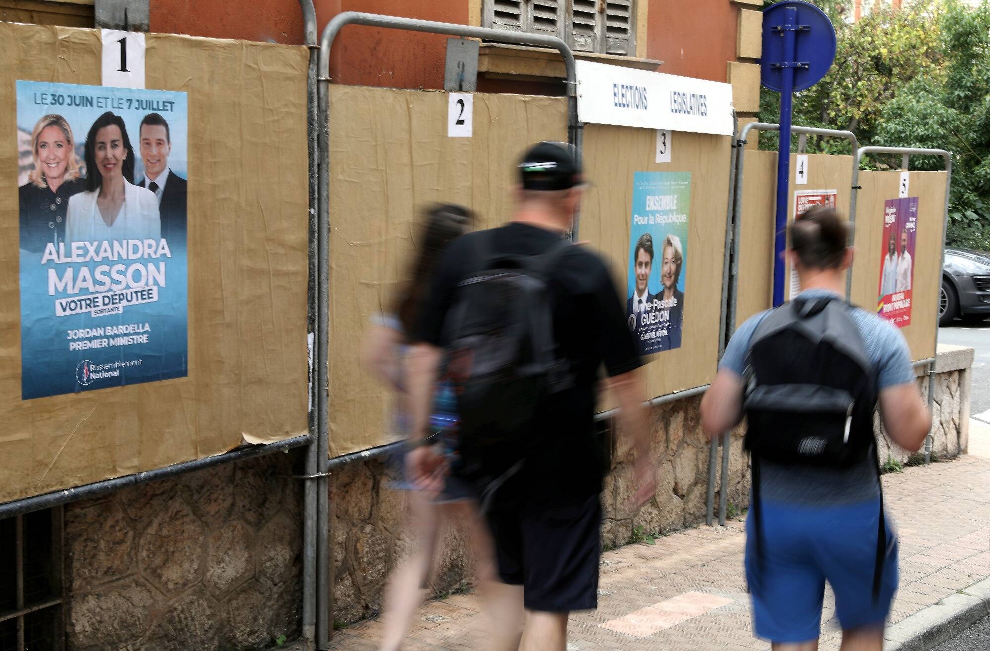 Élections législatives: imbroglio sur les résultats du premier tour dans les bureaux de vote à Menton