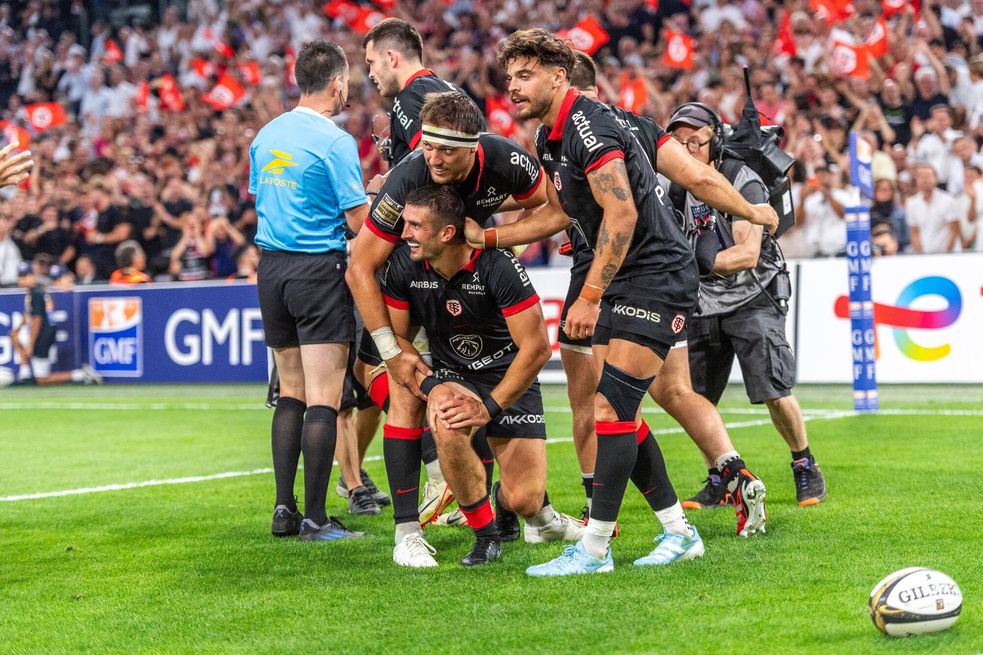 Le Stade Toulousain étrille l'Union Bordeaux-Bègles (59-3) et s'offre un nouveau Bouclier de Brennus