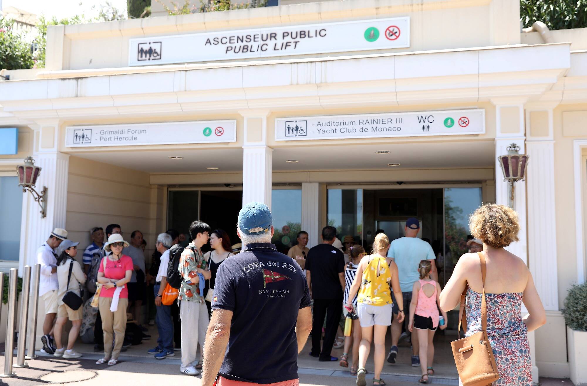 Quels sont, selon vous, les ascenseurs publics à connaître pour se déplacer facilement à Monaco? Répondez à notre sondage