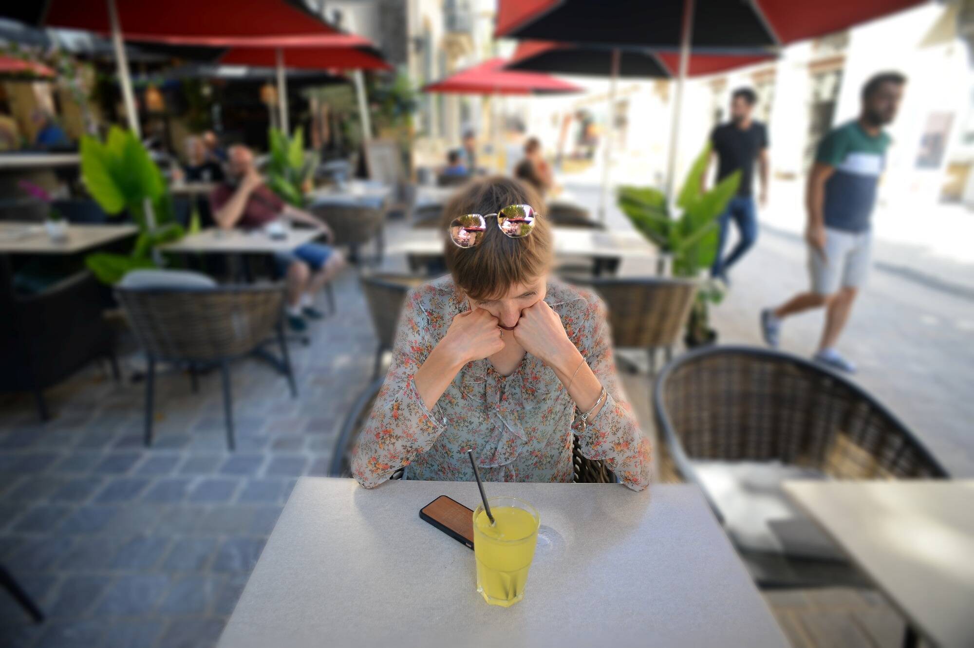 "Sympas de loin, mais loin d'être sympas": est-il vraiment difficile de se faire des amis sur la Côte d'Azur?