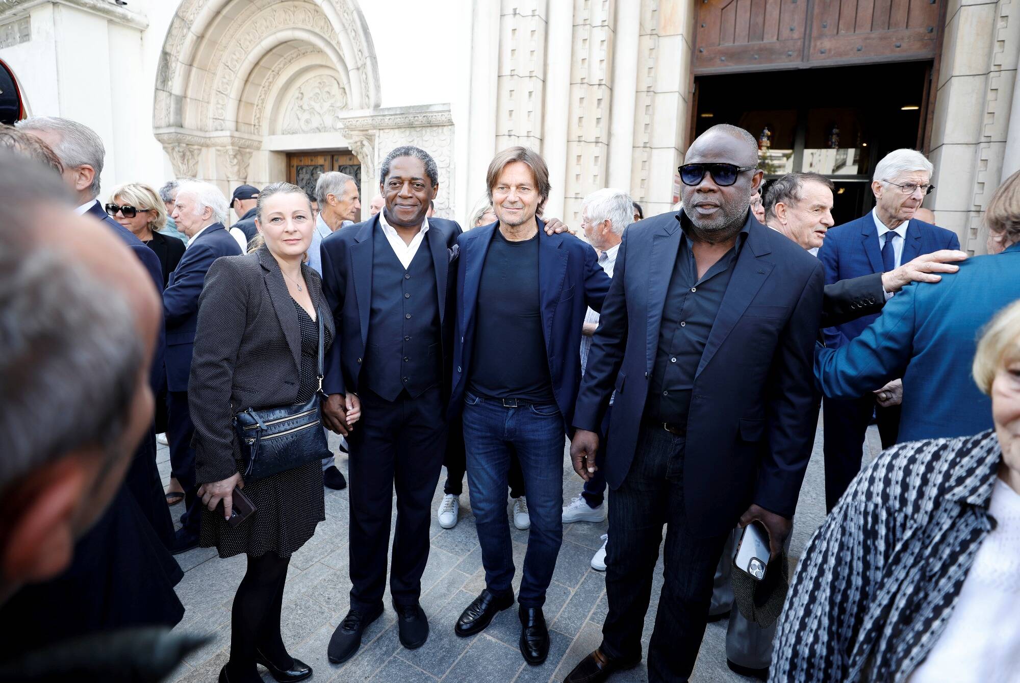 Arsène Wenger, Luis Fernandez, Basile Boli... la planète foot réunie à Cannes pour le dernier hommage à Didier Roustan